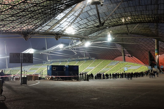 还揭示了球 还揭示了球